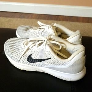 Nike Flex Training Sneaker size 8